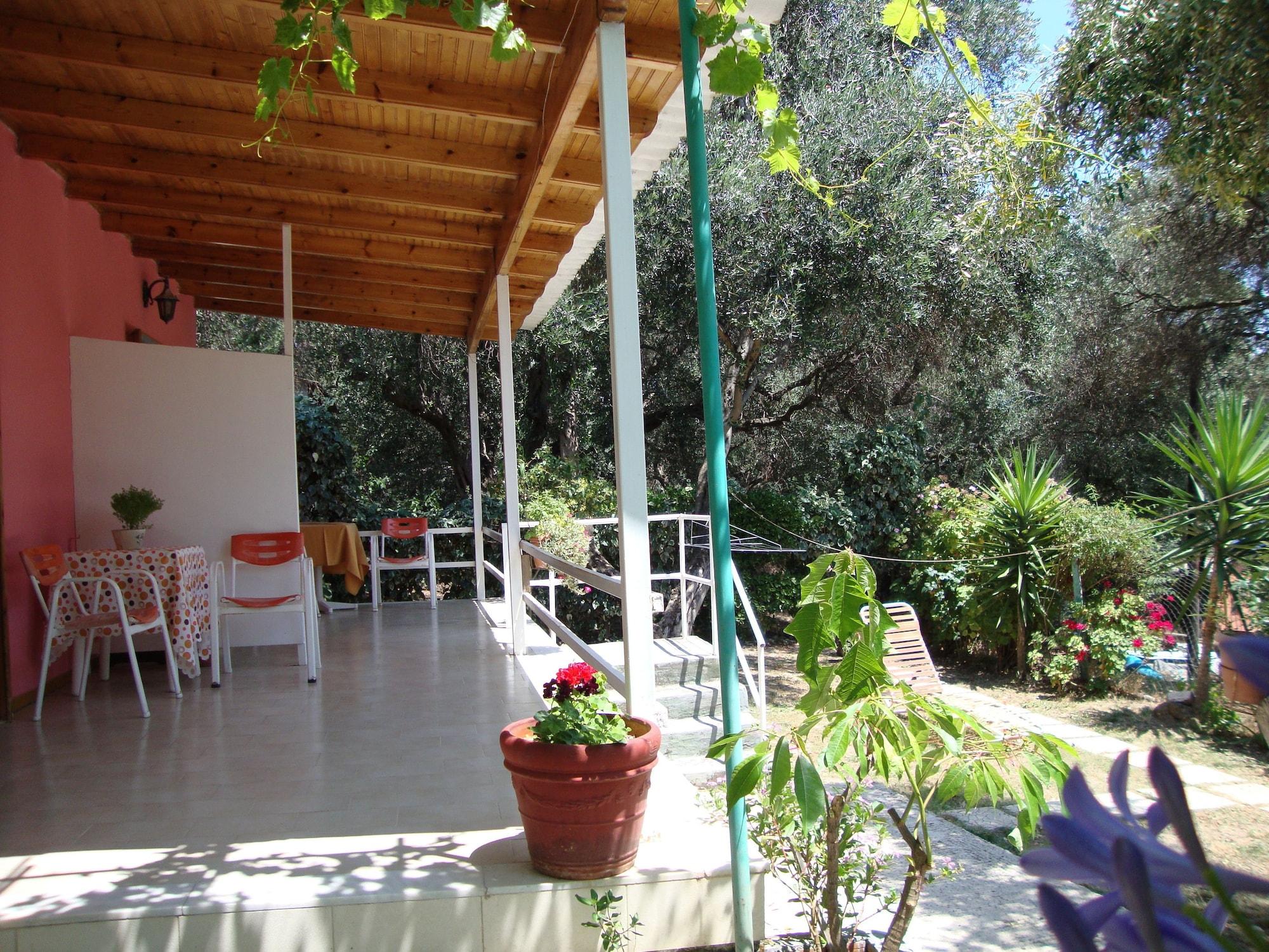 Ipsia Apartment *
